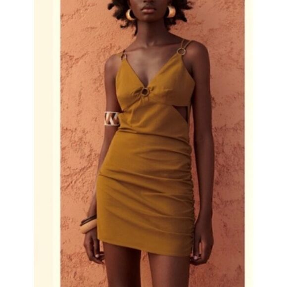 ZaraāCutāOutāMiniāDressāSmall - Picture 1 of 5